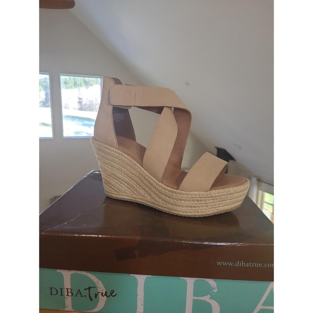 NWT DIBA TRUE Hyber Nate Women SZ 10 Natural Leather Ankle Strap 4" Wedge Sandal